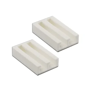 Universal Haftträger / Klemmträger im 2er SET aus dem Hause VICTORIA M für die Montage von Sonnenschutz-Produkten ohne zu Bohren. Am Universal-Haftträger können z.B. Rollos