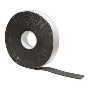 Insul Roll XT Kautschuk Dichtband/Klebeband für Dämmplatten 15 m (3 x 50 mm). Übergänge einzelner Isolier- / Dämmmatten sollten immer zusätzlich abgedichtet werden um die bestmögliche Wärmedämmung / Abdichtung zu erreichen. Hierfür empfehlen wir das Insul Roll XT Kautschuk Dichtband/Klebeband